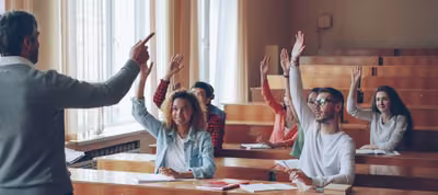 Cómo fomentar la participación en clase: guía para el docente cristiano y maestro de escuela dominical