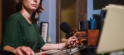 Ventana de Ocenaudio mostrando la onda de una grabación de audio con controles de edición