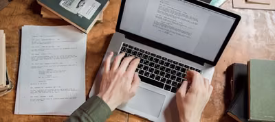 Proceso de curación de contenidos para crear material educativo