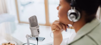 iVoox reproduciendo un podcast en un teléfono móvil