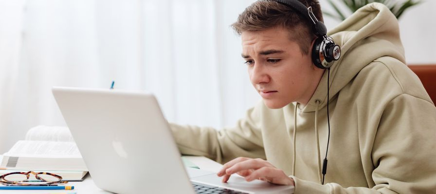 descargar la biblia de las americas en audio
